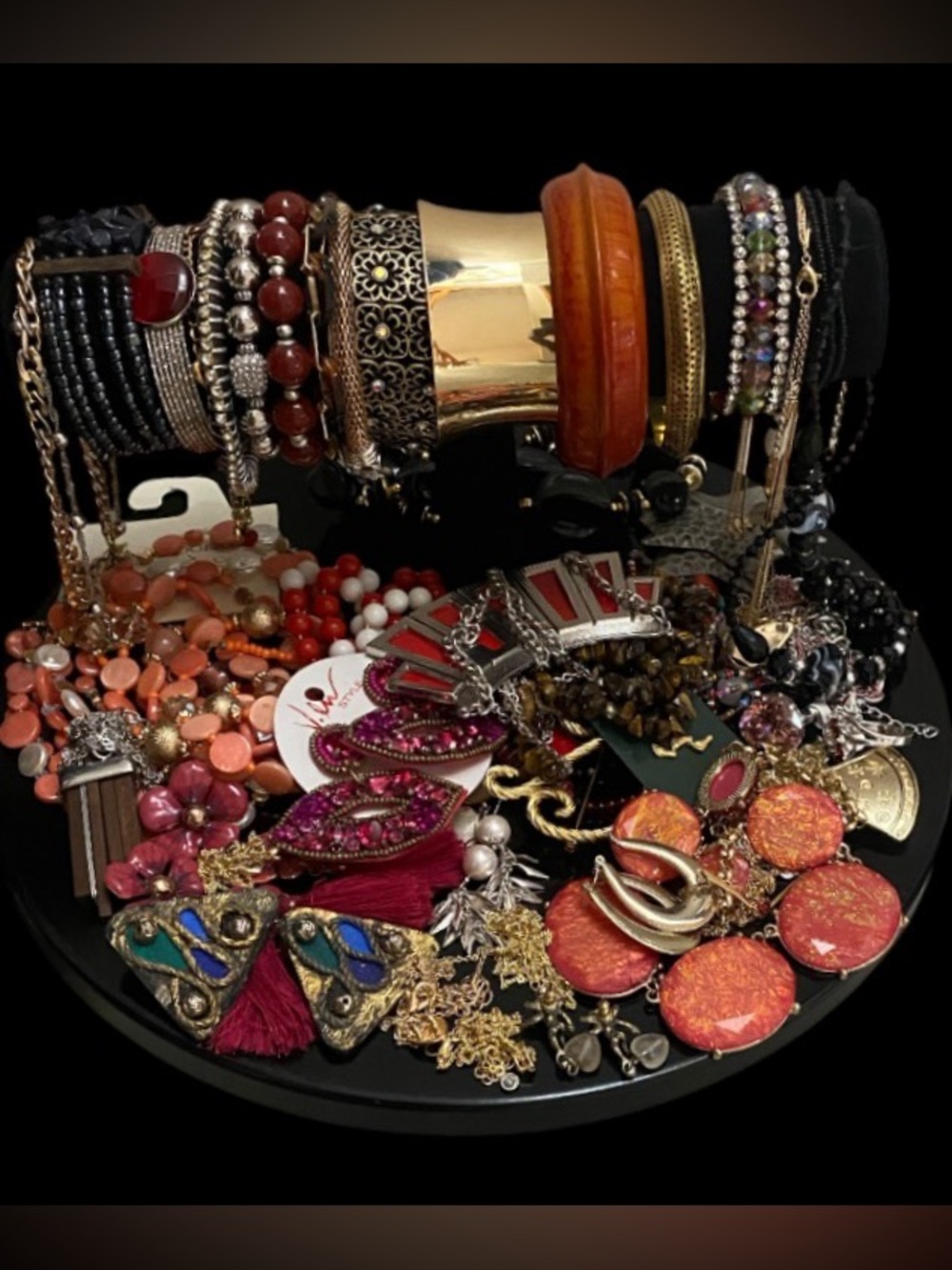 68 piece mixed jewelry lot(RESERVED) - Picture 5 of 5